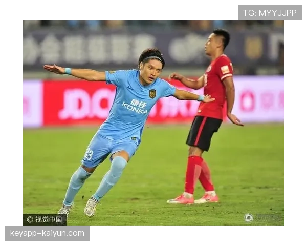 38岁老将汪嵩替补登场，刷新中超联赛最年长出场纪录